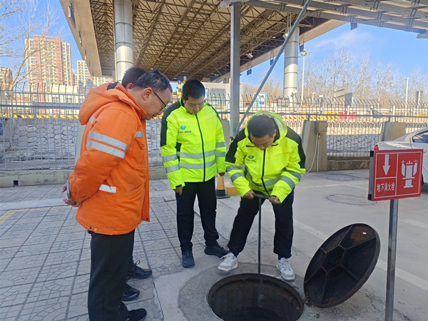 安全領導小組檢查.jpg 安全領導小組檢查.jpg